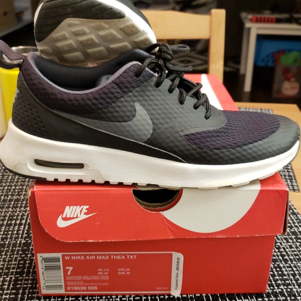 Nike Air Max Thea
